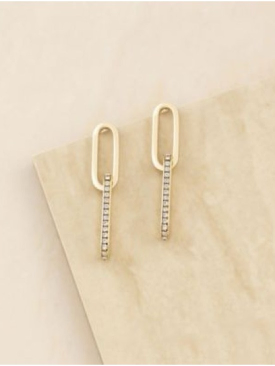 Jewelry - Paperclip geometric dangly Gold Linked Drop Earrings Pavé Accent links oval